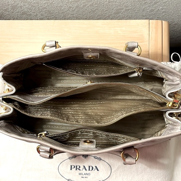 Reserved @kiraewong Authentic Prada Napa Leather Bag Milan - Picture 4 of 16